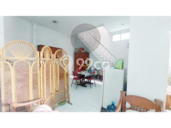 Siap Huni Rumah Mewah 3 Kamar di Semarang Tengah Dekat ke Mana Saja Siap Huni Rumah Mewah 3 Kamar di Semarang Tengah Dekat ke Mana Saja