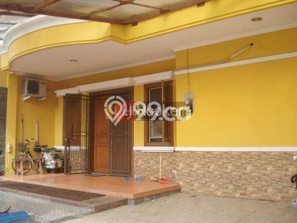 Rumah Modern 4 Kamar LT 200m2 di Tlogosari Rumah Modern 4 Kamar LT 200m2 di Tlogosari