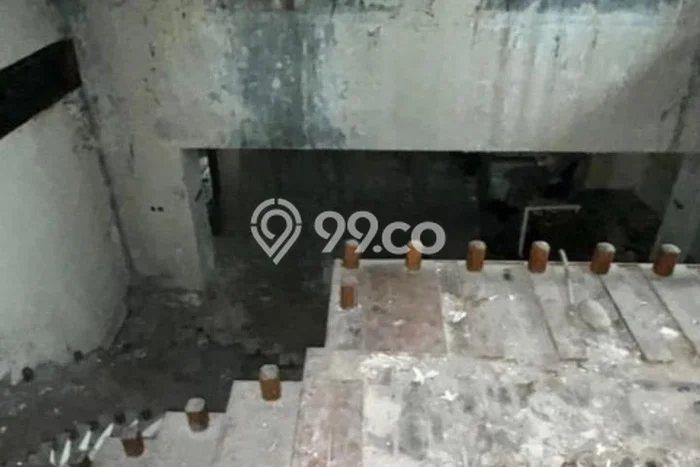 Rumah Eksklusif Siap Huni di Jakarta Selatan Fasilitas Premium Rumah Eksklusif Siap Huni di Jakarta Selatan Fasilitas Premium