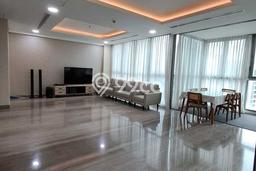 Apartemen Sewa 3 Kamar Hemat Siap Huni di Jakarta Selatan, Luas 220m2 Apartemen Sewa 3 Kamar Hemat Siap Huni di Jakarta Selatan, Luas 220m2