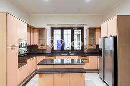 Dijual Rumah Premium dengan Fasilitas Sekitar Lengkap di Kebayoran Baru, Jakarta Selatan Dijual Rumah Premium dengan Fasilitas Sekitar Lengkap di Kebayoran Baru, Jakarta Selatan