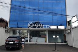 Ruko Dijual di Jakarta Selatan LT 75m2 & LB 130m2 Lokasi Terbaik! Ruko Dijual di Jakarta Selatan LT 75m2 & LB 130m2 Lokasi Terbaik!