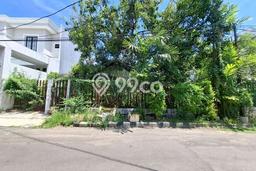 Rumah Asri di , Surabaya, Luas 360m2m² Bangunan 100m2m² Rumah Asri di , Surabaya, Luas 360m2m² Bangunan 100m2m²