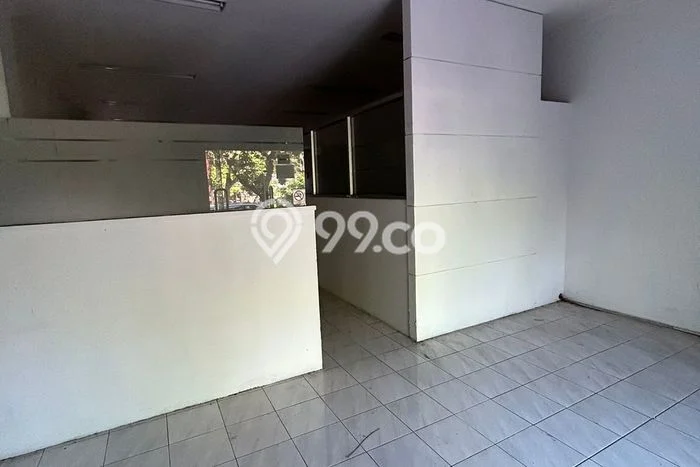 AREA BISNIS! Ruko di Renon, Luas 225m², Akses Utama AREA BISNIS! Ruko di Renon, Luas 225m², Akses Utama