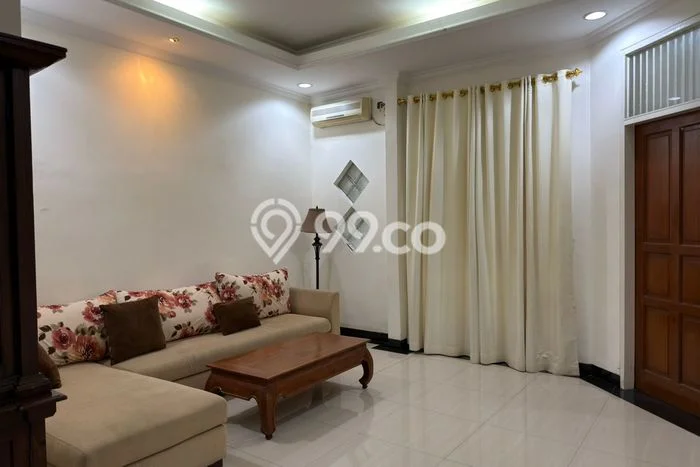 Disewakan Rumah Konsep Minimalis di Kelapa Gading Jakarta Utara dengan 5 Kamar Disewakan Rumah Konsep Minimalis di Kelapa Gading Jakarta Utara dengan 5 Kamar