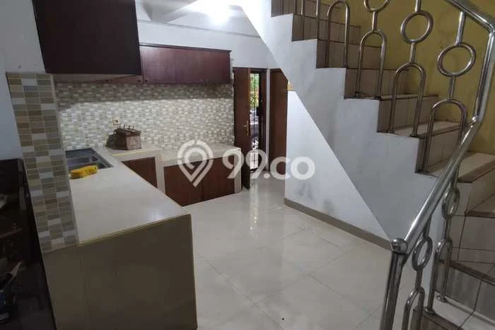 Rumah Cantik Siap Huni Di Kelapa Gading Luas 110m2 Aman Rumah Cantik Siap Huni Di Kelapa Gading Luas 110m2 Aman