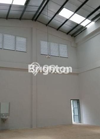 KEUNTUNGAN BERLIPAT! Gudang di Cikupa, Luas 240m², Pusat Bisnis KEUNTUNGAN BERLIPAT! Gudang di Cikupa, Luas 240m², Pusat Bisnis