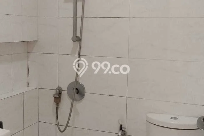 Jarang Ada! Rumah Sewa 2 Kamar Bagus Siap Huni Green Lake City Jarang Ada! Rumah Sewa 2 Kamar Bagus Siap Huni Green Lake City