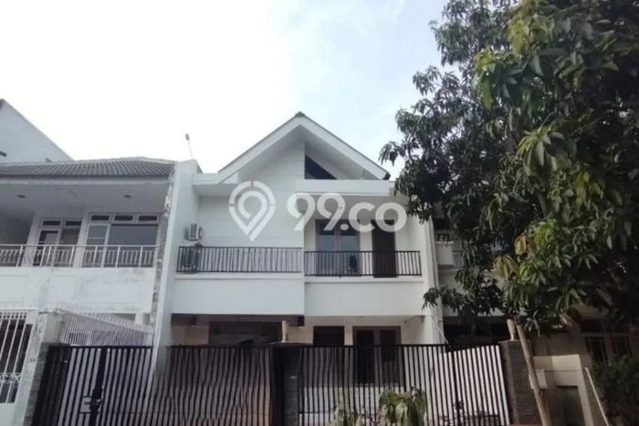 Rumah Sewa Jakarta Utara LT 161m2 LB 252m2 Area Pantai Indah Kapuk Rumah Sewa Jakarta Utara LT 161m2 LB 252m2 Area Pantai Indah Kapuk