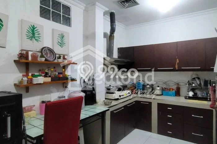Rumah Modern Cantik 5 Kamar Siap Huni di Semarang Barat Rumah Modern Cantik 5 Kamar Siap Huni di Semarang Barat