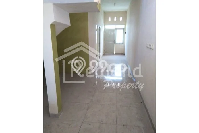 Lokasi terbaik! Rumah siap pakai dikontrakkan di Semarang Utara LB 120m2 Lokasi terbaik! Rumah siap pakai dikontrakkan di Semarang Utara LB 120m2