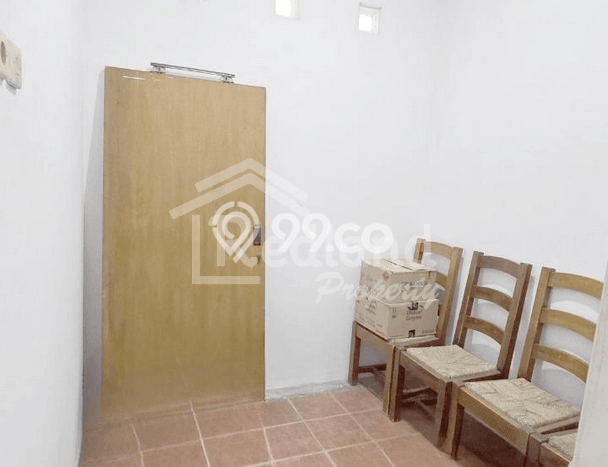 Rumah Lingkungan Nyaman di Pedurungan, Semarang, LT 123m2m² Bangunan 75m2m² Rumah Lingkungan Nyaman di Pedurungan, Semarang, LT 123m2m² Bangunan 75m2m²