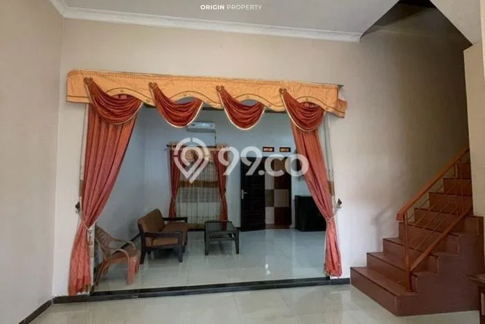 Rumah SUPER MEWAH! di Medan Selayang, Medan, LT 140m2m² Bangunan 105m2m², HARGA SPESIAL Rumah SUPER MEWAH! di Medan Selayang, Medan, LT 140m2m² Bangunan 105m2m², HARGA SPESIAL