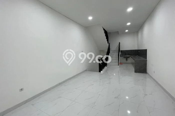 Ruko Bagus Dijual LB 256m2 Lokasi Strategis Jakarta Barat Area Cocok untuk Berbisnis Ruko Bagus Dijual LB 256m2 Lokasi Strategis Jakarta Barat Area Cocok untuk Berbisnis