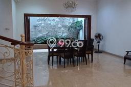 Rumah Elit LB 430m2 Siap Huni Desain Elegan di Wijaya, Jakarta Selatan Rumah Elit LB 430m2 Siap Huni Desain Elegan di Wijaya, Jakarta Selatan