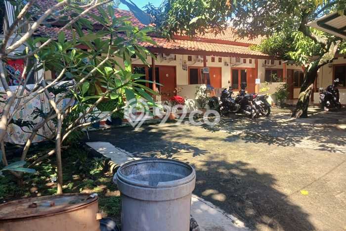Rumah Kost untuk Dijual di Jurangmangu Punya 17 Kamar Rumah Kost untuk Dijual di Jurangmangu Punya 17 Kamar