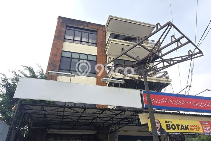 Ruko Dijual Lokasi Stratagis di BSD Tangerang Selatan Cocok untuk Investasi Ruko Dijual Lokasi Stratagis di BSD Tangerang Selatan Cocok untuk Investasi