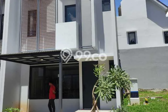 Lokasi terbaik! Rumah siap pakai disewakan di BSD LB 81m2 Lokasi terbaik! Rumah siap pakai disewakan di BSD LB 81m2