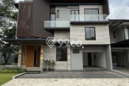 Dijual Rumah Mewah Exclusive di BSD, Tangerang Selatan Dijual Rumah Mewah Exclusive di BSD, Tangerang Selatan