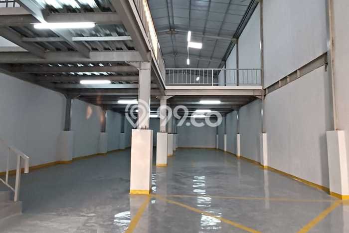 LOKASI STRATEGIS! Gudang For Rent di , Luas 738m2m², Kawasan Berkembang LOKASI STRATEGIS! Gudang For Rent di , Luas 738m2m², Kawasan Berkembang