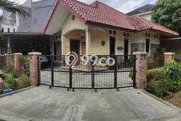 Rumah Modern Cantik 4 KT Bisa Langsung Pindah di BSD Rumah Modern Cantik 4 KT Bisa Langsung Pindah di BSD