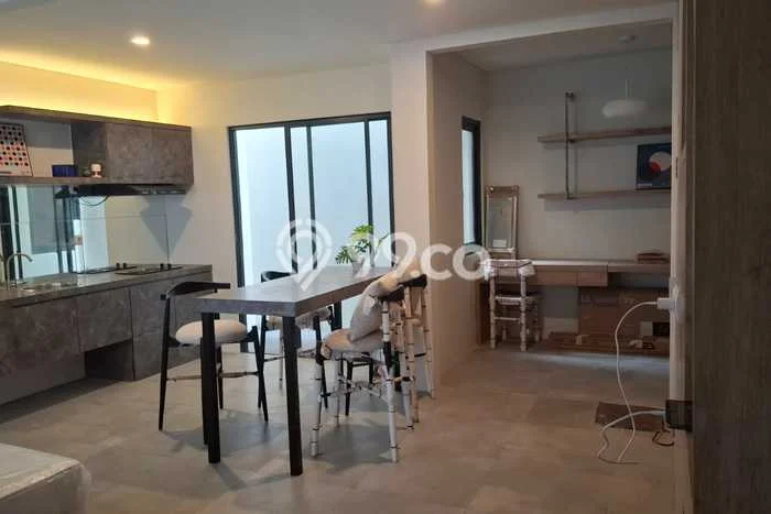 Lokasi terbaik! Rumah siap pakai disewakan di BSD LB 81m2 Lokasi terbaik! Rumah siap pakai disewakan di BSD LB 81m2