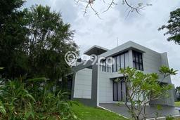 Jual Rumah Luas Megah Dengan View Cantik di Gading Serpong, Tangerang Jual Rumah Luas Megah Dengan View Cantik di Gading Serpong, Tangerang