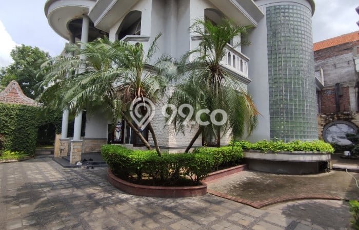 FOR SALE! Ruko di Waru Sidoarjo, LT 1968m2, LB 870m2 FOR SALE! Ruko di Waru Sidoarjo, LT 1968m2, LB 870m2