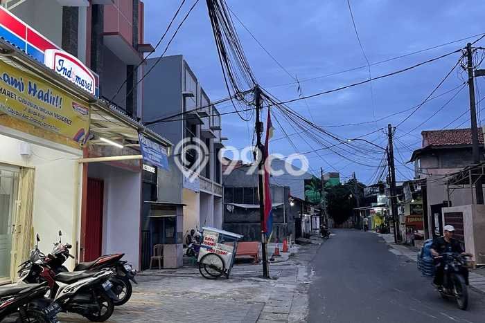 Ruko di Ciracas, Luas 80m², Area Komersial, Akses Ciracas, Jakarta Timur, Jakarta Timur Ruko di Ciracas, Luas 80m², Area Komersial, Akses Ciracas, Jakarta Timur, Jakarta Timur