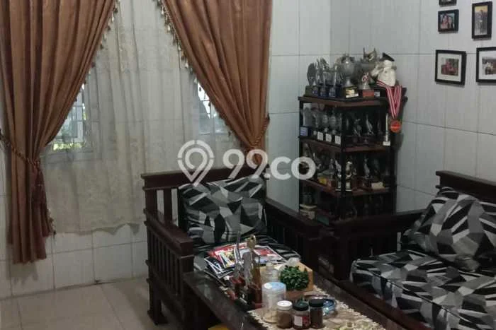 Rumah Strategis Modern Lb 108m2 di Waru, Sidoarjo Rumah Strategis Modern Lb 108m2 di Waru, Sidoarjo