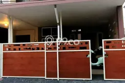 Jual Rumah Minimalis Bagus Punya 4 KT di Rungkut Surabaya SHM Jual Rumah Minimalis Bagus Punya 4 KT di Rungkut Surabaya SHM