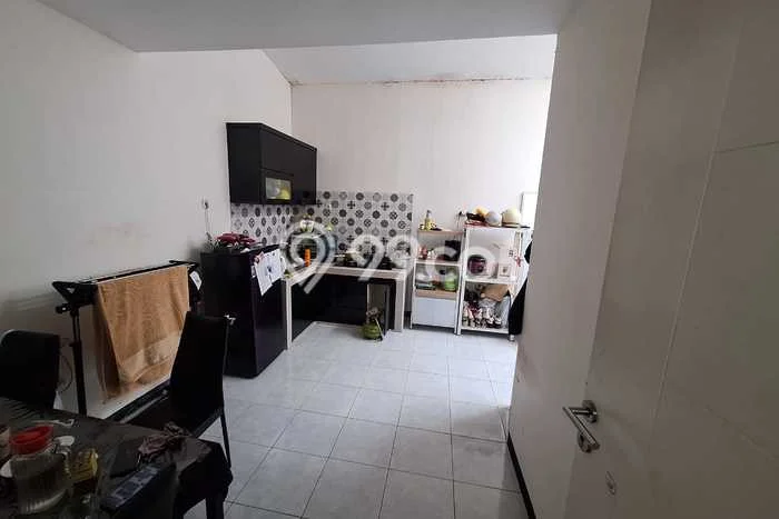 Rumah Modern Cantik 2 KT Siap Huni di Gedangan Rumah Modern Cantik 2 KT Siap Huni di Gedangan