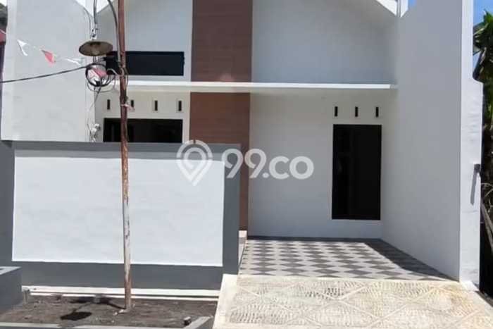 Dijual Rumah 3 Kamar Lokasi Ideal Bagus dan Strategis di Sedati Dijual Rumah 3 Kamar Lokasi Ideal Bagus dan Strategis di Sedati