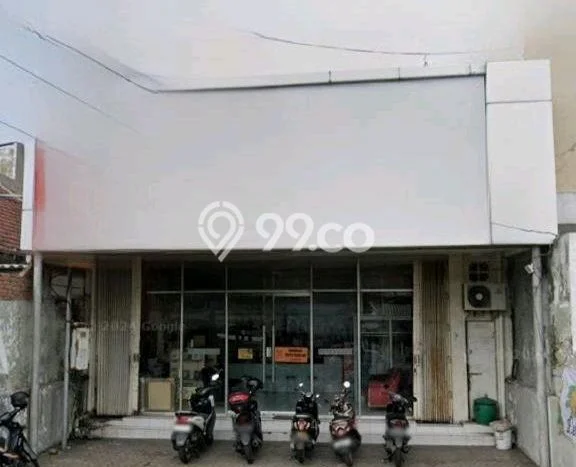 Ruko Dijual di Surabaya LT 210m2 & LB 162m2 Lokasi Terbaik! Ruko Dijual di Surabaya LT 210m2 & LB 162m2 Lokasi Terbaik!