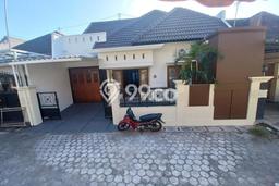 Rumah Modern Cantik 3 KT Siap Huni di Sleman Rumah Modern Cantik 3 KT Siap Huni di Sleman