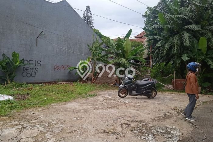 Dijual Tanah Area Berkembang Kawasan Jati Cempaka, Luas 230m², Dekat Transportasi Dijual Tanah Area Berkembang Kawasan Jati Cempaka, Luas 230m², Dekat Transportasi