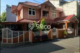 Rumah Elit LB 168m2 Siap Huni Desain Elegan di Pondok Kelapa, Jakarta Timur Rumah Elit LB 168m2 Siap Huni Desain Elegan di Pondok Kelapa, Jakarta Timur
