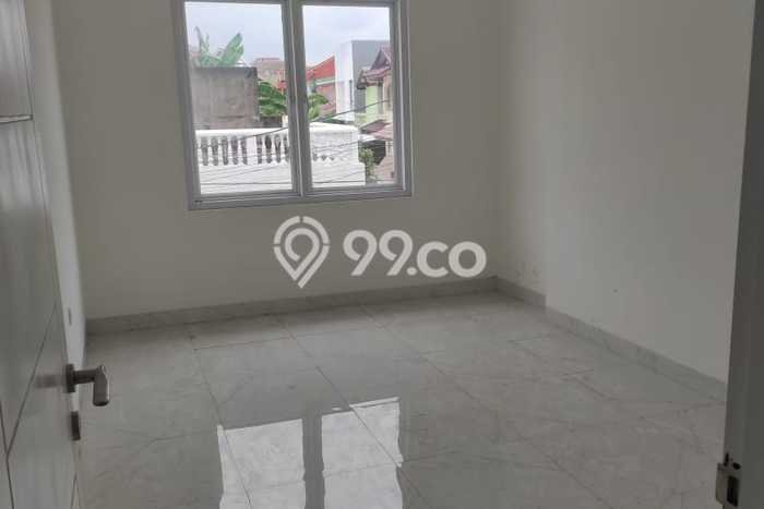 Dijual Cepat Rumah Strategis LT 90m2 LB 120m2 di Jakarta Timur Cocok untuk Hunian Dijual Cepat Rumah Strategis LT 90m2 LB 120m2 di Jakarta Timur Cocok untuk Hunian