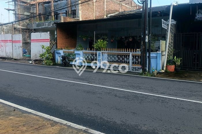 Disewakan Segera Rumah Kondisi Bagus di Area Tingkir, Salatiga Disewakan Segera Rumah Kondisi Bagus di Area Tingkir, Salatiga
