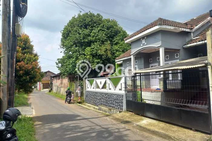 Rumah Bagus Siap Huni Di Sidomukti Luas 150m2 Lokasi Strategis Rumah Bagus Siap Huni Di Sidomukti Luas 150m2 Lokasi Strategis