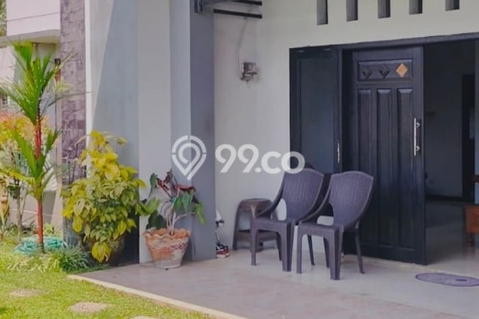 Jual Rumah Bagus Siap Huni LB 200m2 di Tingkir, Salatiga Jual Rumah Bagus Siap Huni LB 200m2 di Tingkir, Salatiga