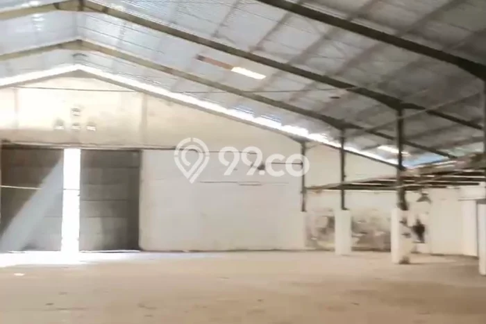 Gudang For Rent Kawasan Argomulyo, Luas 1100m², Area Komersial, Siap Operasi Gudang For Rent Kawasan Argomulyo, Luas 1100m², Area Komersial, Siap Operasi