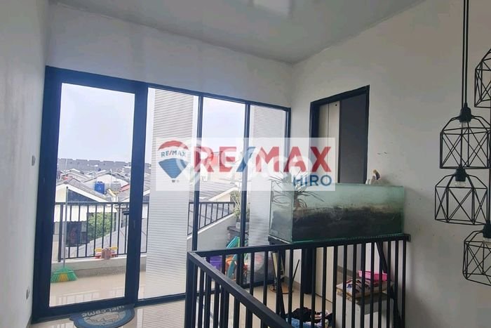 Dijual Rumah 3 Kamar Lokasi Strategis Bagus dan Strategis di Mustikajaya Dijual Rumah 3 Kamar Lokasi Strategis Bagus dan Strategis di Mustikajaya