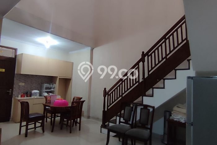 Rumah Luxury Modern Tanpa Renovasi di Jatiwarna Bekasi Rumah Luxury Modern Tanpa Renovasi di Jatiwarna Bekasi
