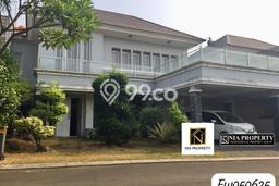 Ready to Use! Luxury House LT 330m2 Desain Elegan di Kota Wisata Ready to Use! Luxury House LT 330m2 Desain Elegan di Kota Wisata