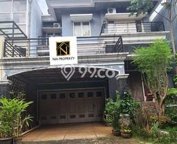 Jual Rumah Mewah Elegan Dengan View Eksklusif di Cibubur, Jakarta Timur Jual Rumah Mewah Elegan Dengan View Eksklusif di Cibubur, Jakarta Timur