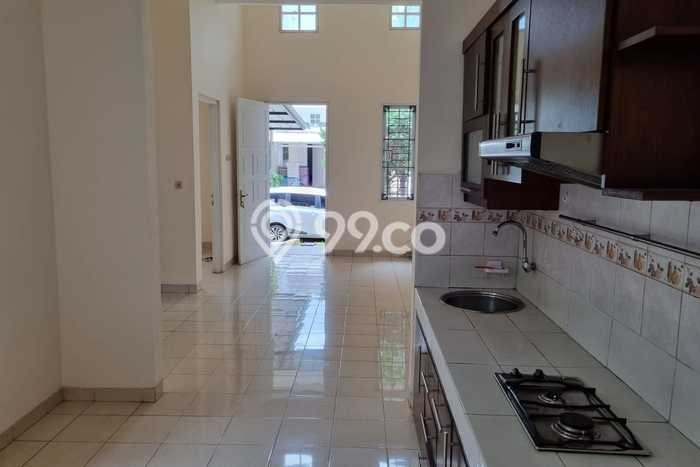 Rumah Modern 2 KT di Kota Wisata Jakarta Timur Semi Furnished Rumah Modern 2 KT di Kota Wisata Jakarta Timur Semi Furnished