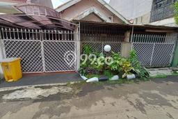 Rumah Minimalis 3 KT di Bintaro Jakarta Selatan Unfurnished Rumah Minimalis 3 KT di Bintaro Jakarta Selatan Unfurnished
