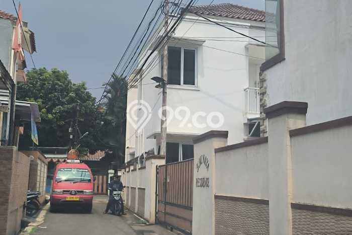 Rumah Modern Minimalis 3 KT Bisa Langsung Pindah di Cipayung Rumah Modern Minimalis 3 KT Bisa Langsung Pindah di Cipayung