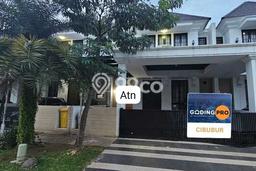 Rumah Luxury Modern Siap Huni di Cibubur Jakarta Timur Rumah Luxury Modern Siap Huni di Cibubur Jakarta Timur